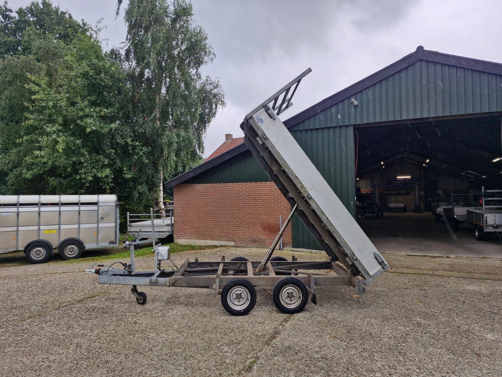 Van Weel achterwaartse kieper 2700kg, -, -, Zo goed als nieuw, Ophalen