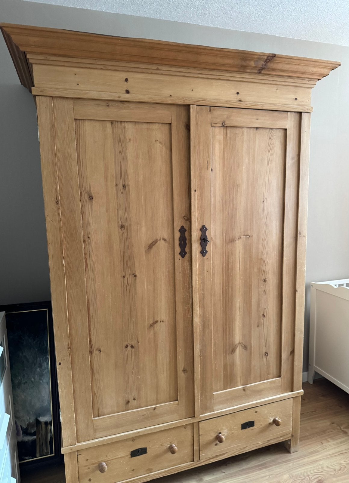 Prachtige Antieke Vintage (kleding) kast, Ophalen