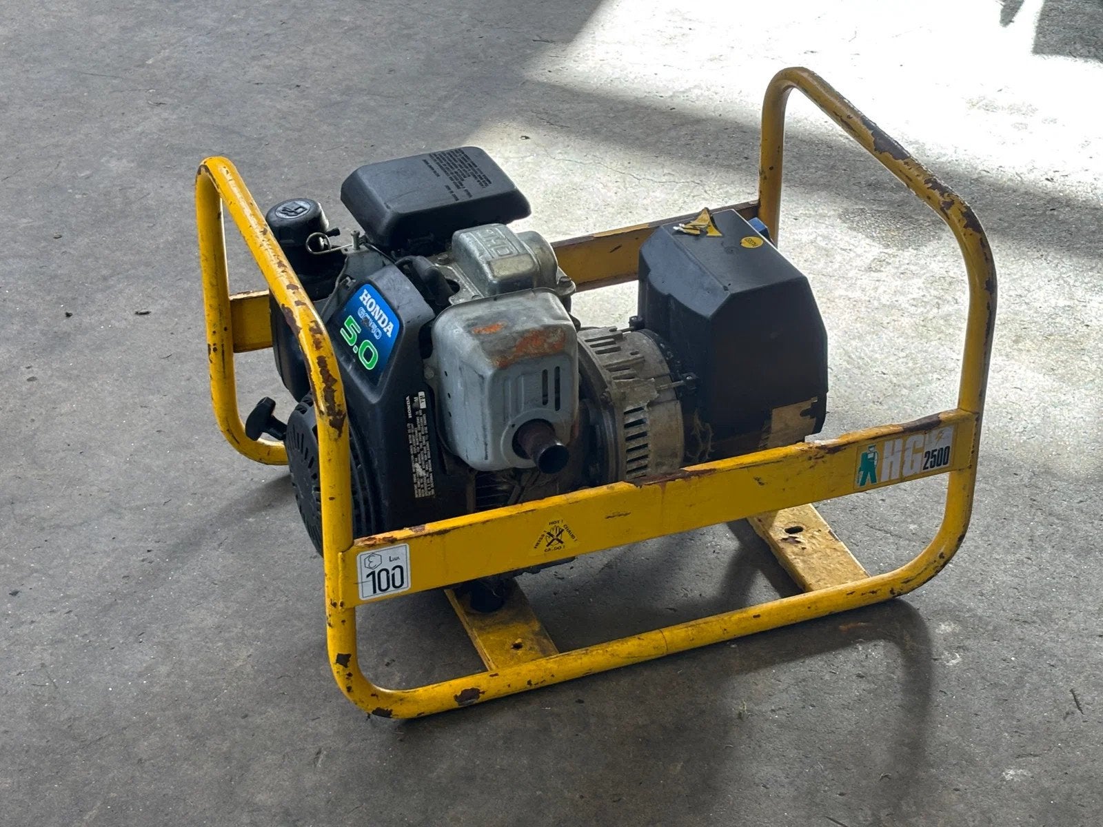 Honda Generator 2500 motor aggregaat met werk, Gebruikt, Honda