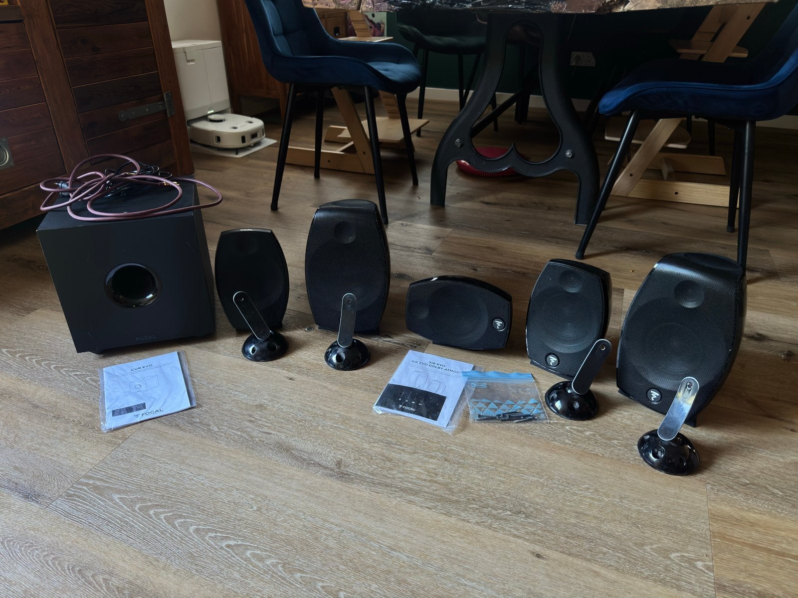 Focal Sib Evo 5.1.2 Home Cinema Set met Cub Evo Subwoofer, Zo goed als nieuw, Surroundset, Geschikt voor surround/home cinema
