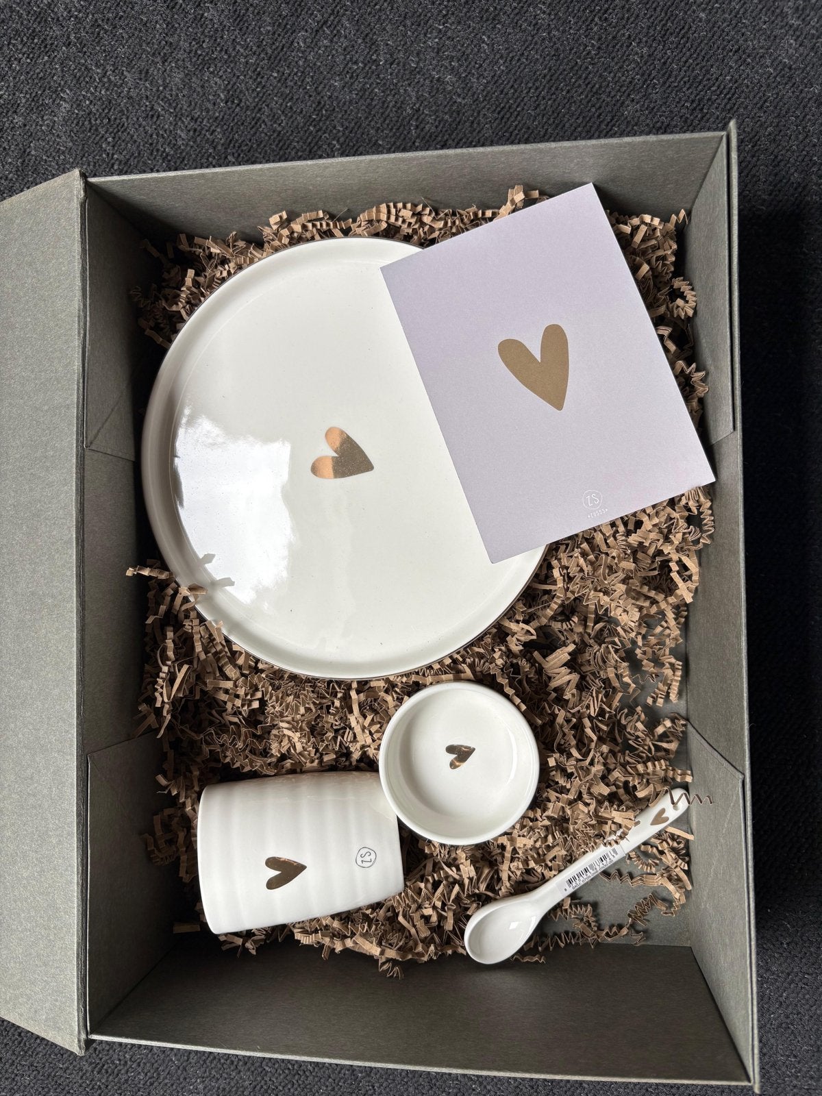 Zusss cadeau doos servies met hartjes, Overige merken, Keramiek, Nieuw, Ophalen of Verzenden