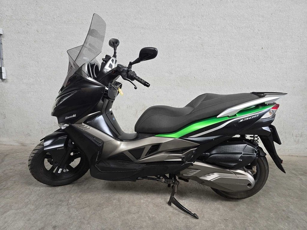 Kawasaki - Motorscooter - J300 ABS - 4T 300cc 15mklf, Gebruikt, Kawasaki