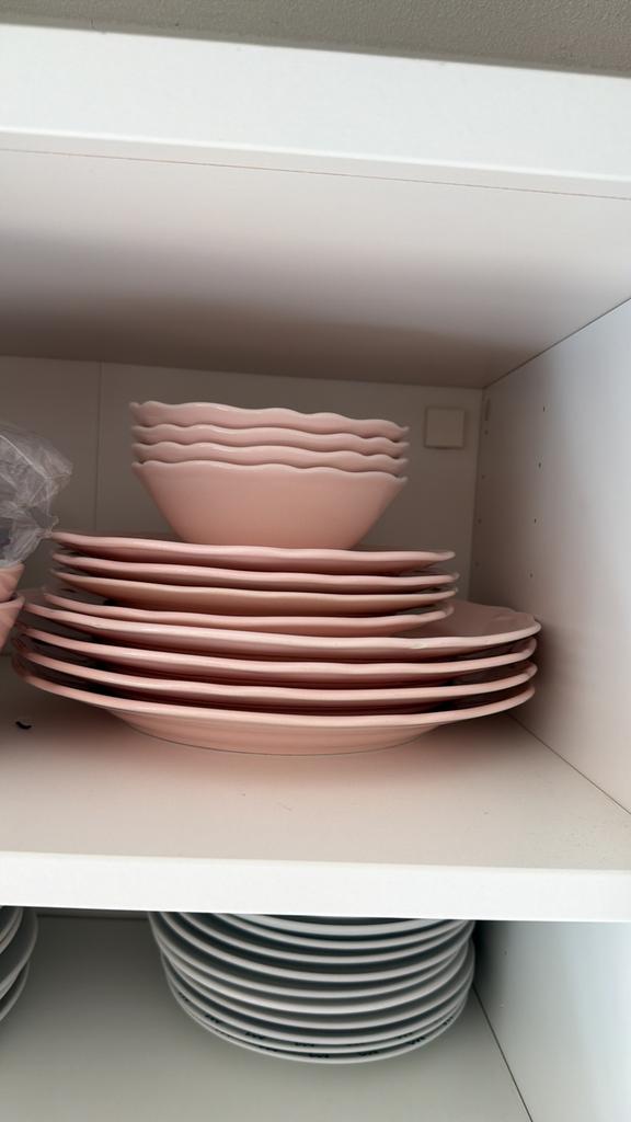 Ikea servies, Ophalen