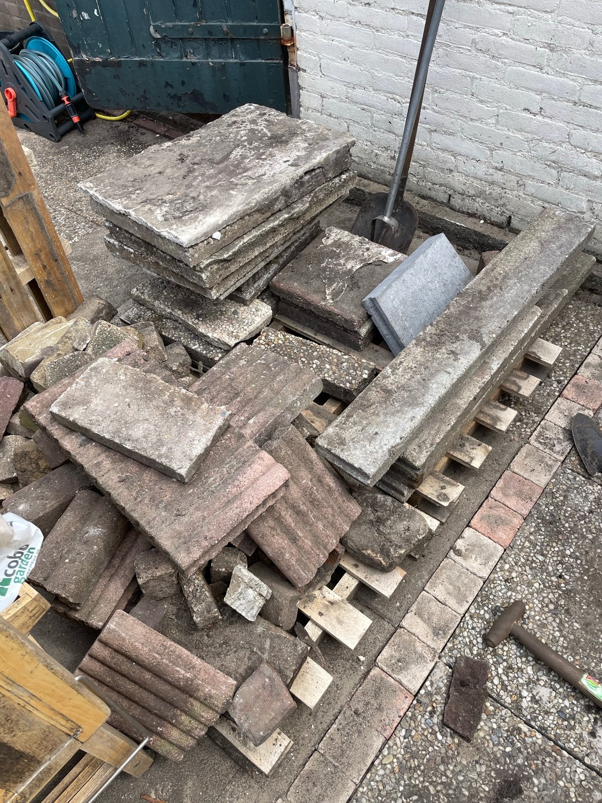 Gratis tuin stenen - Diverse mix voor granuleren/plantenbakk, Tuin en Terras, Tegels en Klinkers, Gebruikt, Overige typen, Natuursteen