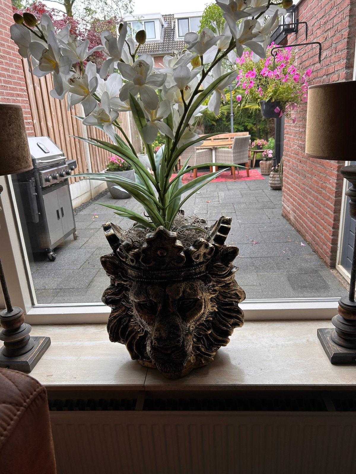Gouden Leeuwenkop Bloempot met Kroon - Kunststof, Kunststof, Minder dan 30 cm, Nieuw, Ophalen of Verzenden