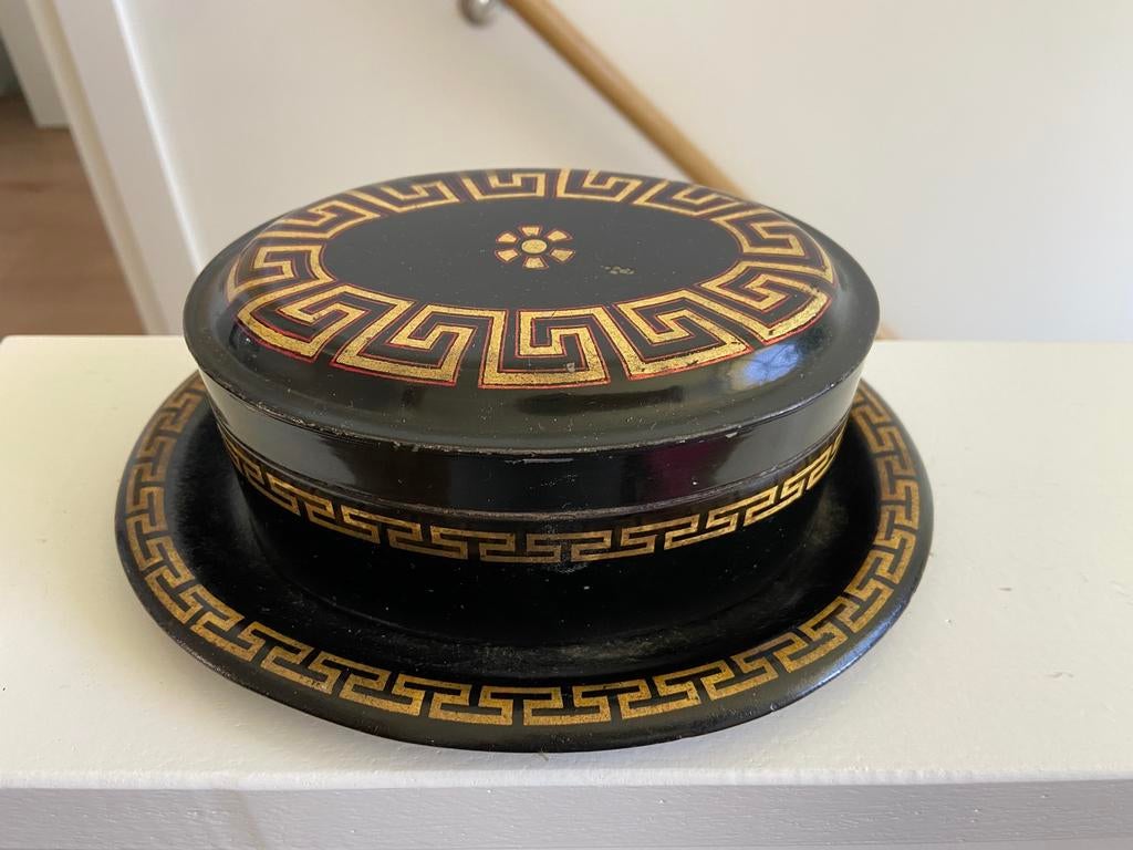 Mooie oude trommel blik op bijpassende schotel keurige staat, Antiek en Kunst, Curiosa en Brocante, Ophalen of Verzenden