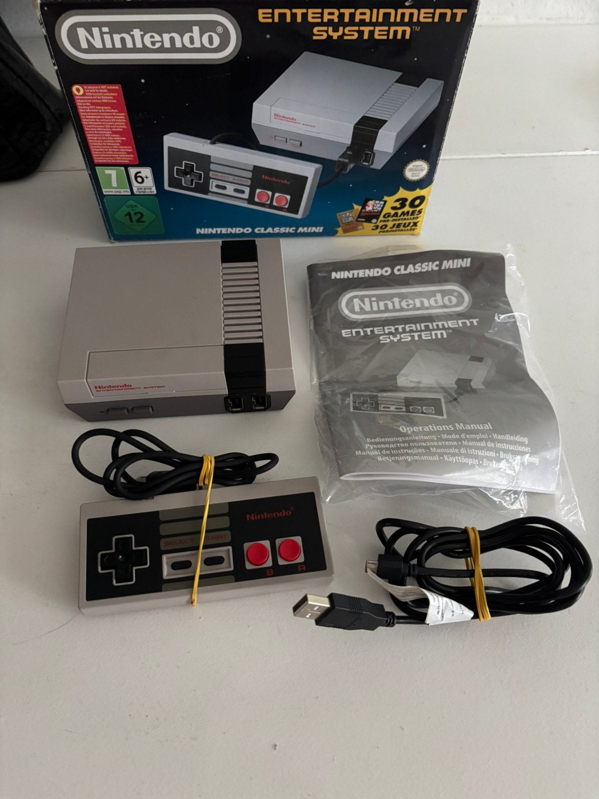 Nintendo nes, Ophalen of Verzenden, Gebruikt, Met 1 controller, Met games