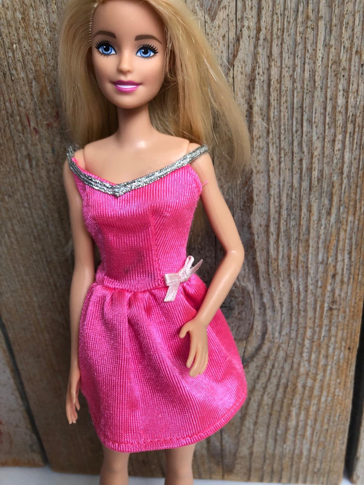 Roze zilver jurk voor Barbie, Ophalen of Verzenden, Zo goed als nieuw, Barbie
