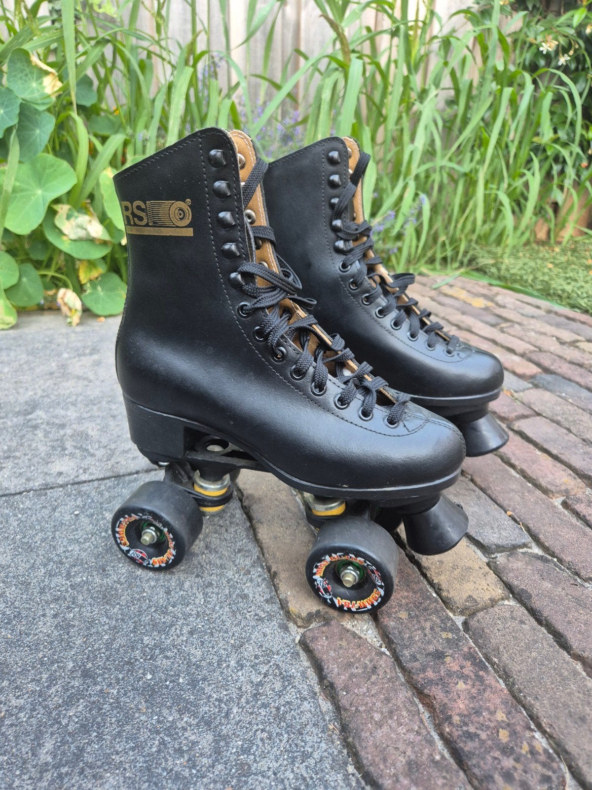 RSI rolschaatsen/ skates – Zwart – Maat 37, Sport en Fitness, Skateboarden, Ophalen of Verzenden, Zo goed als nieuw