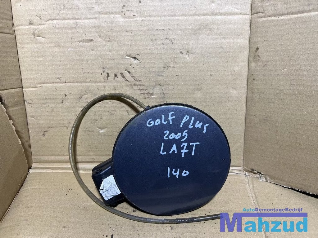 VW GOLF PLUS Grijs LA7T Tankklep 2004-2013, Gebruikt, Volkswagen, Volkswagen AG, Berliner Ring 2
38440  Wolfsburg, DE