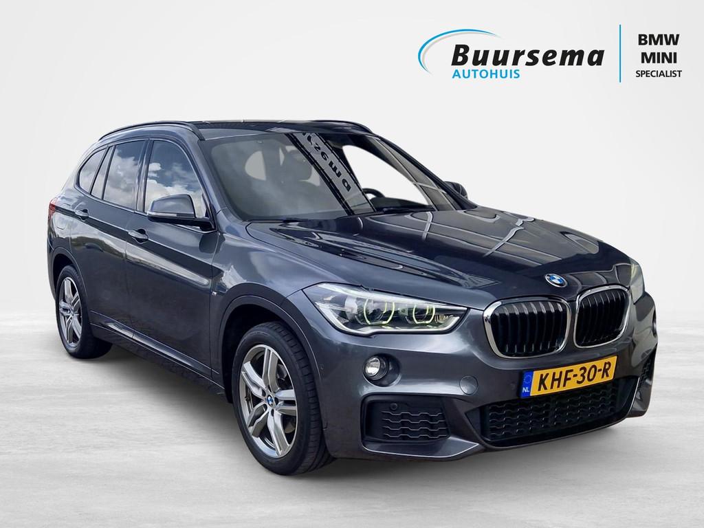 BMW X1 sDrive18i High Exec * Zwart Sportlederen interieur *, Auto's, BMW, Bedrijf, Te koop, X1, ABS, Airbags, Airconditioning