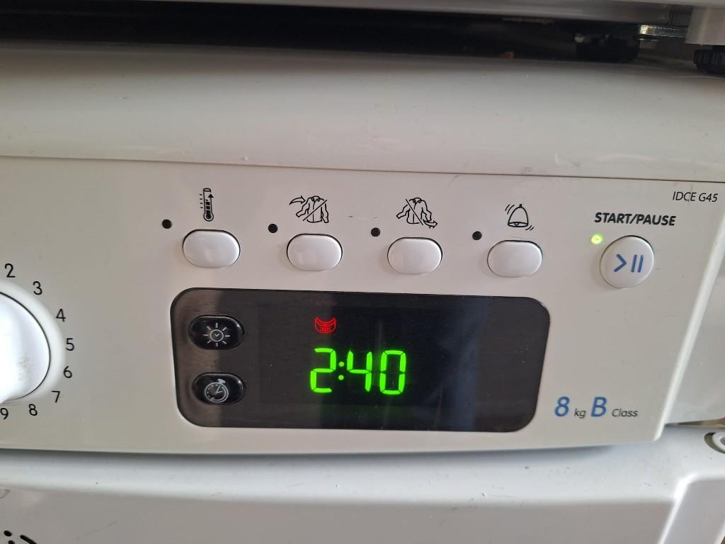 Indesit IDCE G45 wasdroger, Witgoed en Apparatuur, Wasdrogers, Ophalen, Gebruikt, Condens, Minder dan 85 cm