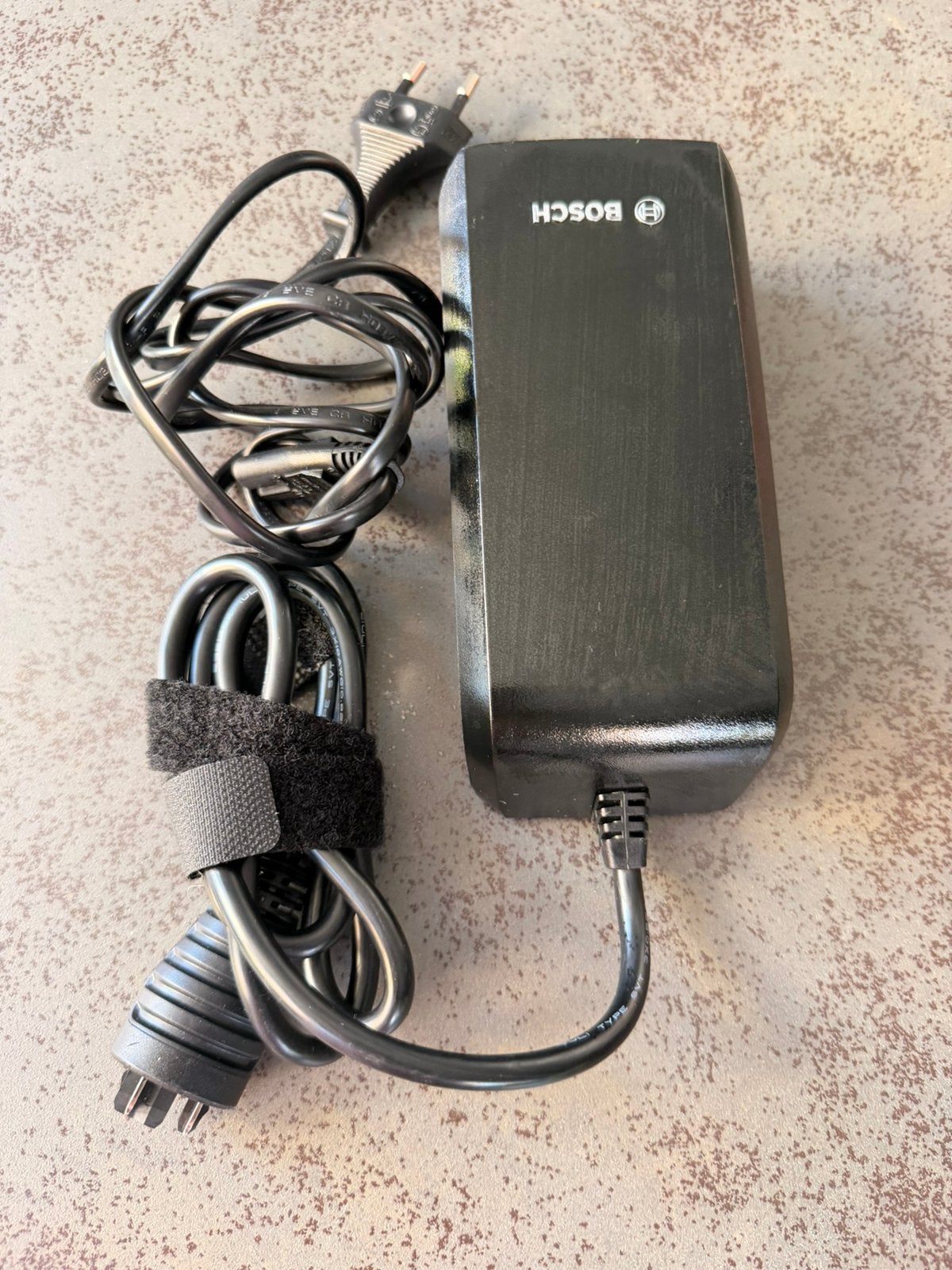 Originele Bosch E-Bike Acculader 36V 2A, Ophalen of Verzenden, Zo goed als nieuw
