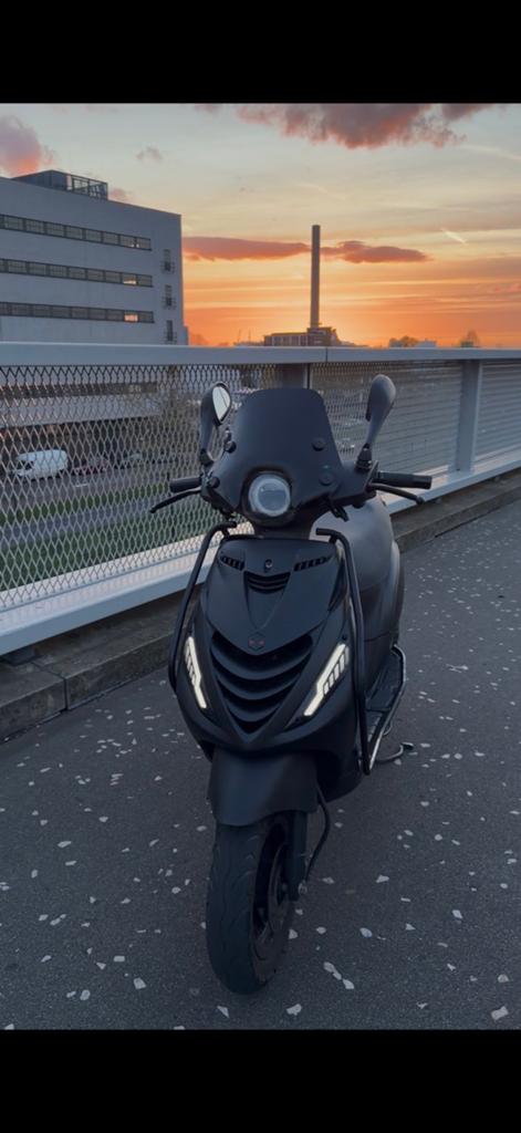 Zip 50cc, Ophalen, Zo goed als nieuw, Tweetakt, Piaggio