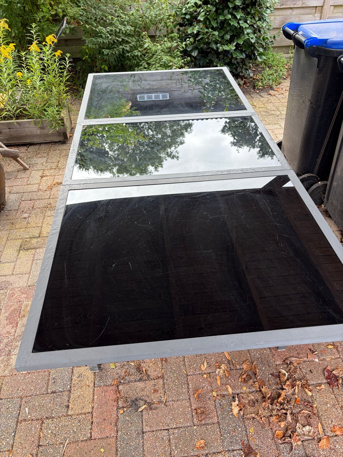 Tuintafel met glazen blad, Tuin en Terras, Ophalen, Gebruikt, Rechthoekig, Metaal
