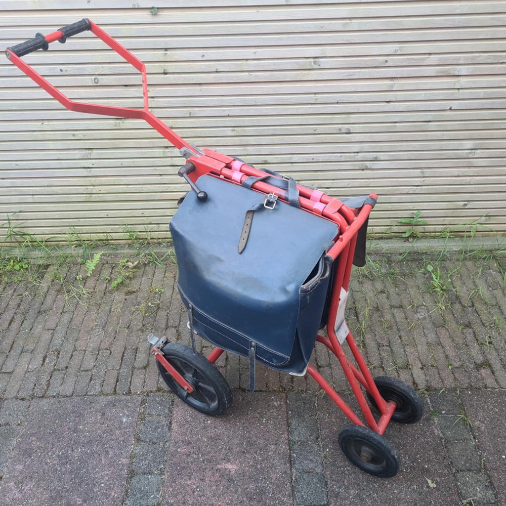 Kranten kar, Ophalen, Gebruikt, Opvouwbaar, 80 kg of meer