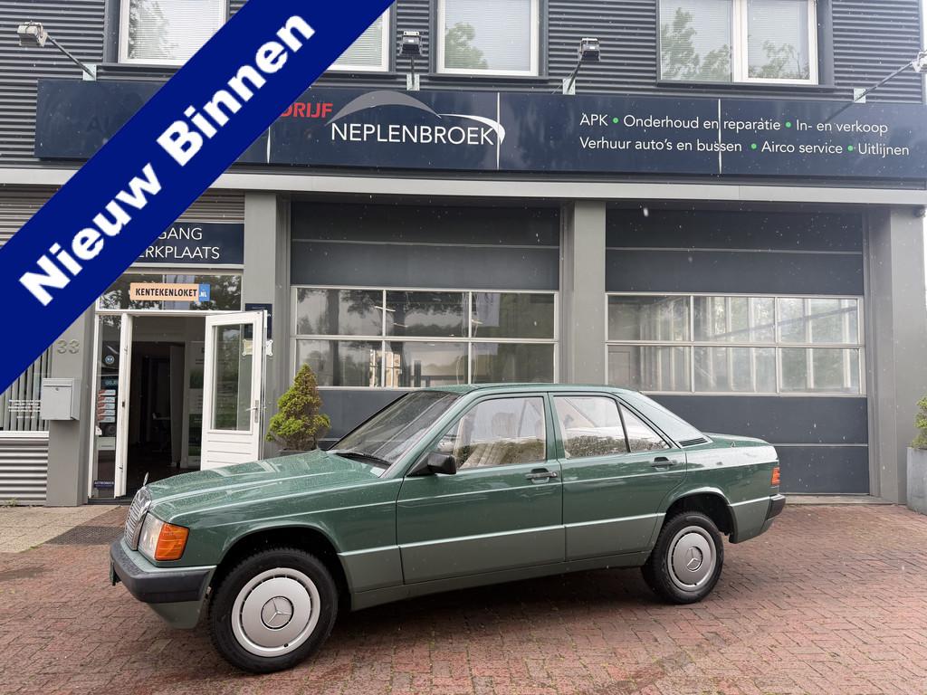 Mercedes-Benz 190 2.0 Bj 1988 Automaat Uniek Schuurvonds moe, Auto's, Automaat, Beige, Mercedes-Benz, Bedrijf