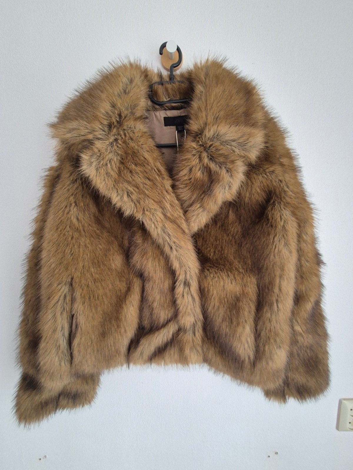 Zara korte dames jas met nepbont, Bruin, Zara, Nieuw, Ophalen of Verzenden
