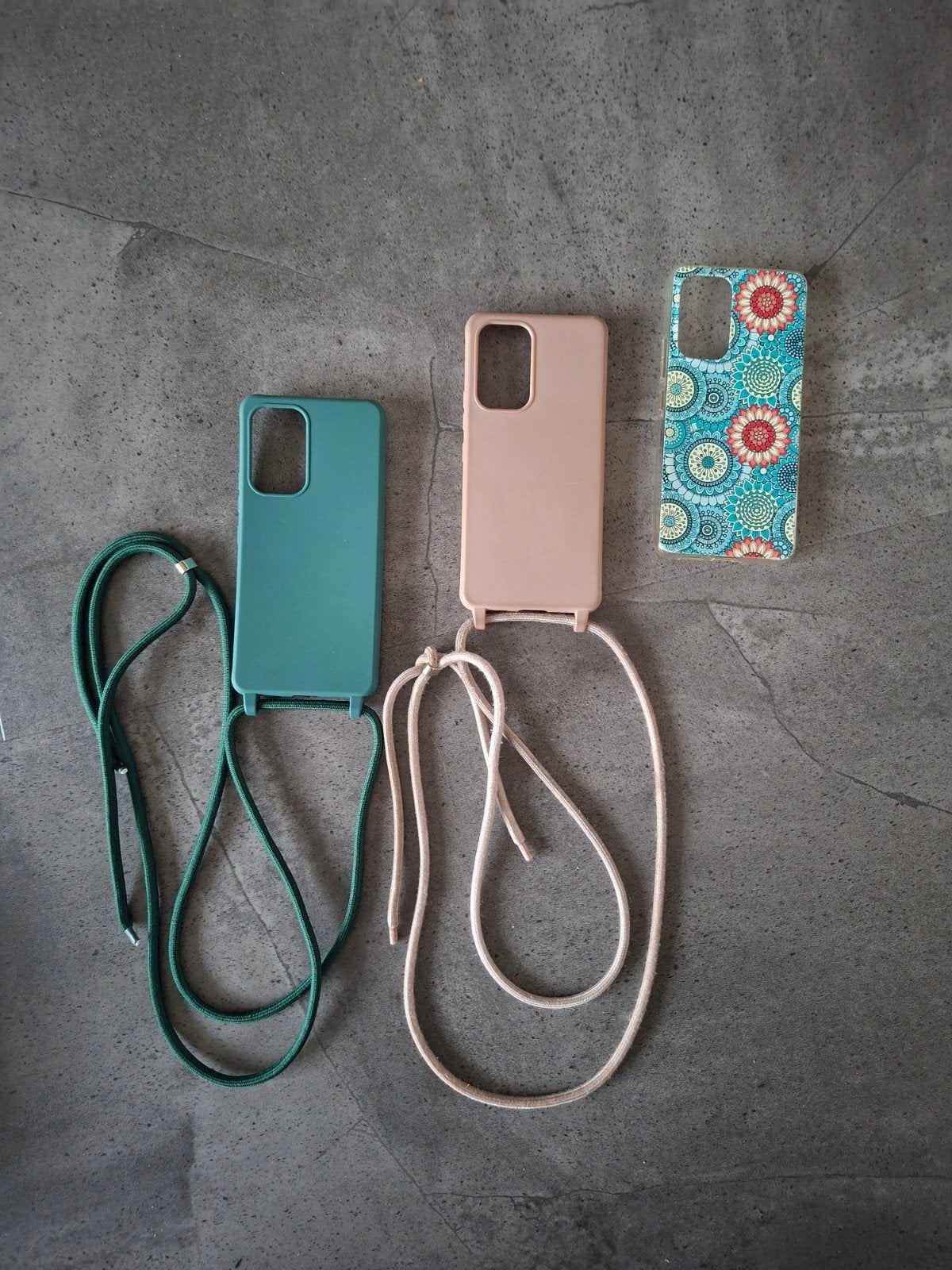 Samsung a53 telefoonhoesjes, kort gebruikt
3 euro per stuk, Ophalen of Verzenden