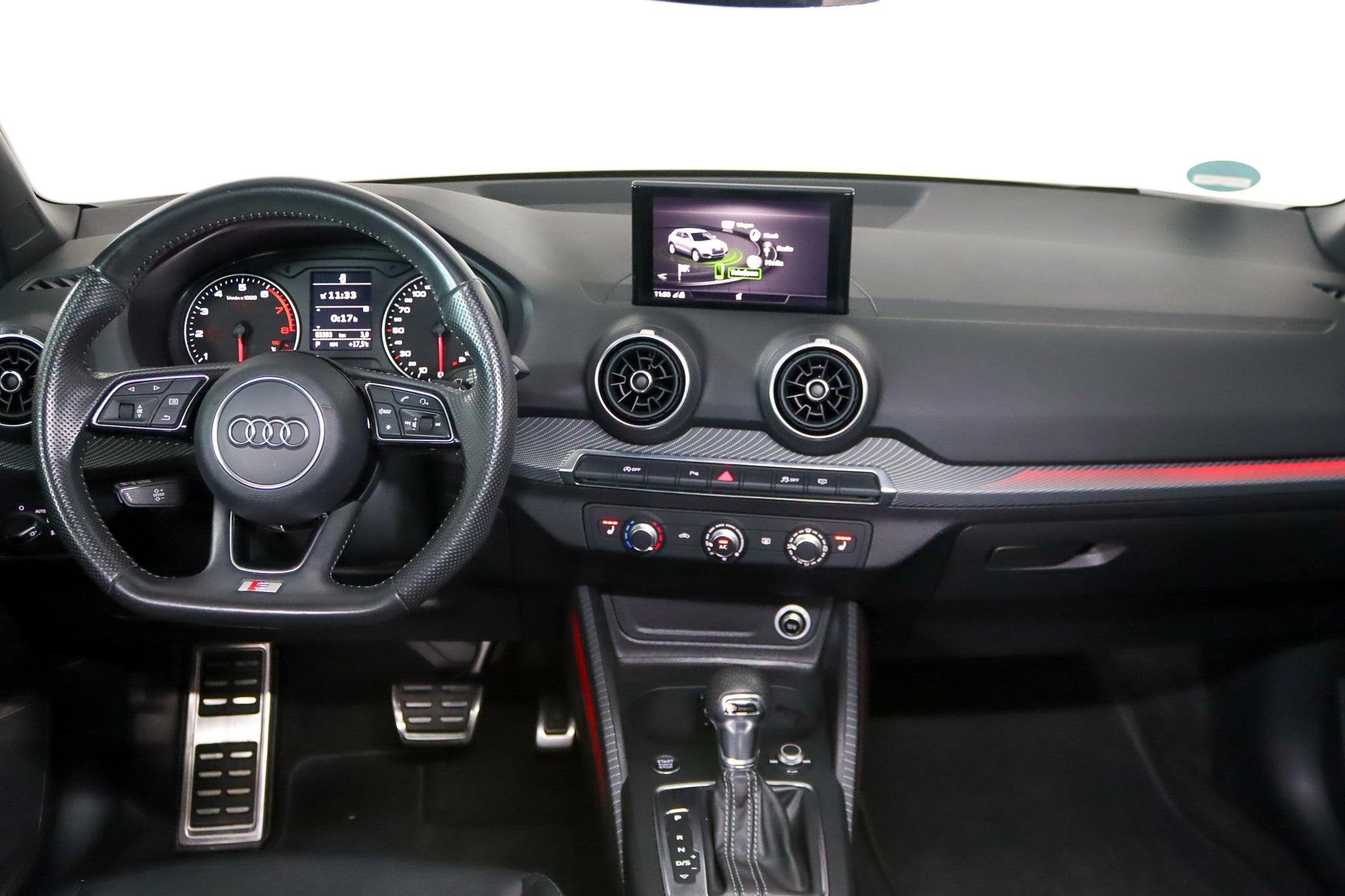 Audi Q2 1.4 TFSI 3x S-line Panoramadak, LED, Navigatie, Blue, Auto's, Dealer onderhouden, Gebruikt, 4 cilinders, 150 pk