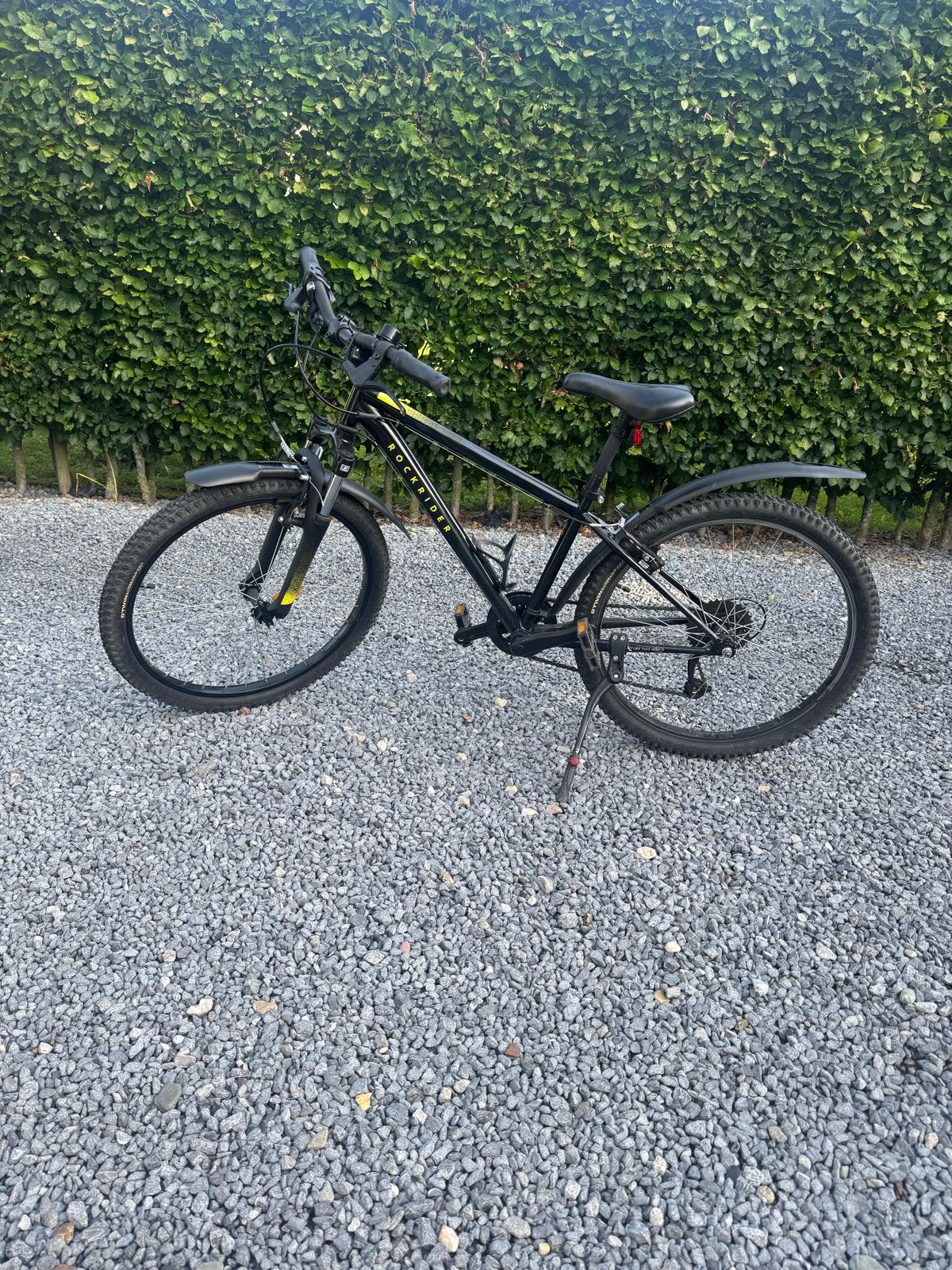 Zwarte mountainbike 24 inch 9-12 jaar met spatborden, Hardtail, Zo goed als nieuw, 53 tot 57 cm, Ophalen