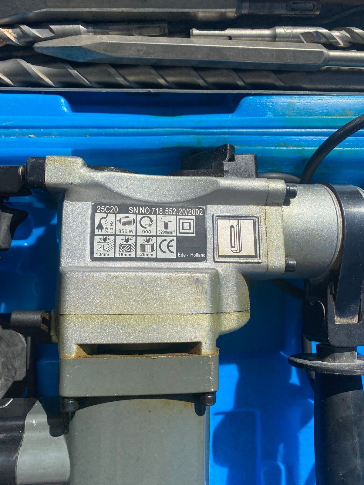Kinzo Boorhamer 850W met accessoires in koffer, Ophalen, Boor- en/of Breekhamer, Klopboormechanisme, Gebruikt