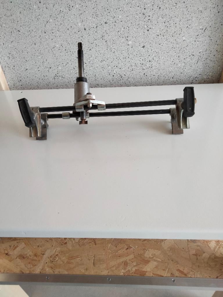 Frees mal boor mal, Ophalen of Verzenden, Gebruikt, Elektrisch, Bovenfrees