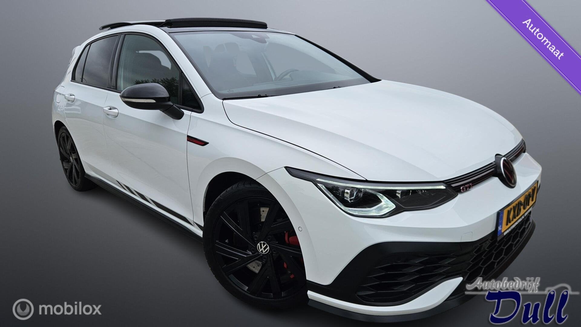 Volkswagen Golf 2.0 TSI GTI CLUBSPORT Pano IQ licht HK Audio, Auto's, Dealer onderhouden, Euro 6, 4 cilinders, Wit