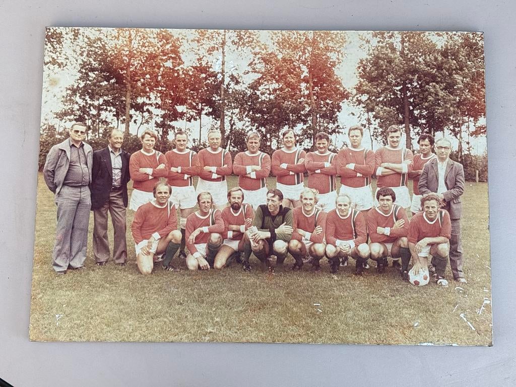 Vintage foto voetbalteam ZWAAGWESTEINDE(Friesland), Ophalen of Verzenden, Gebruikt, Overige binnenlandse clubs