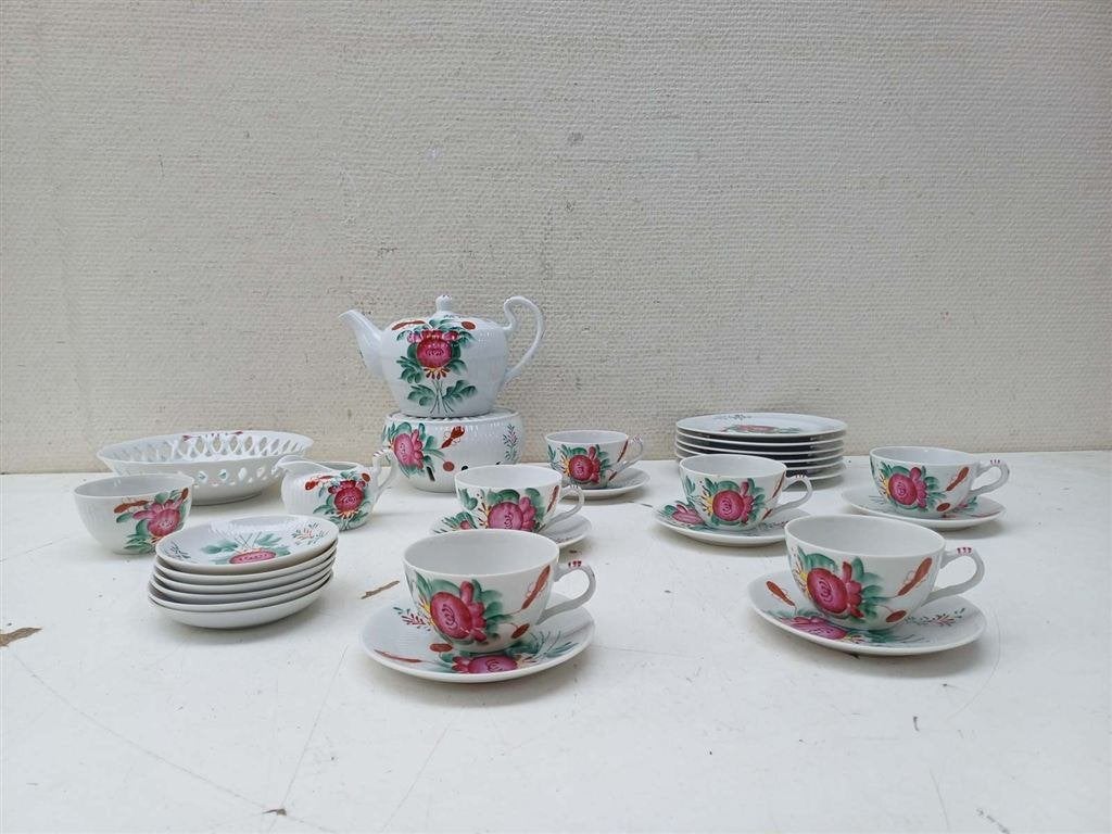 31 delig AW porseleinen koffieservies 39765, Gebruikt, Ophalen of Verzenden, Bord(en), Overige stijlen