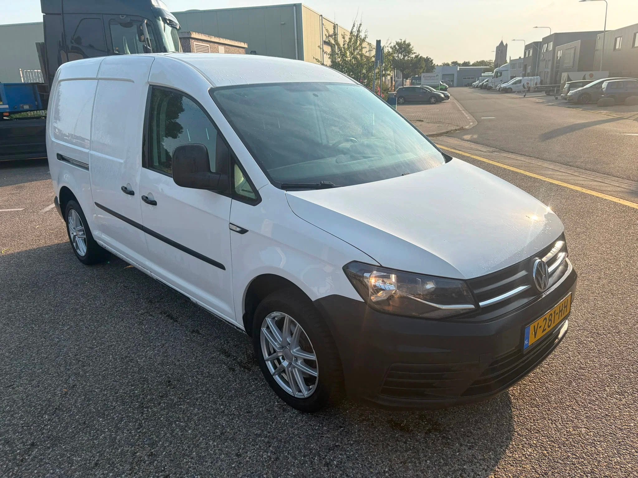 Volkswagen Caddy 1.6TDI Maxi Airco 187000KM (bj 2015), Auto's, Euro 5, Gebruikt, 4 cilinders, Volkswagen