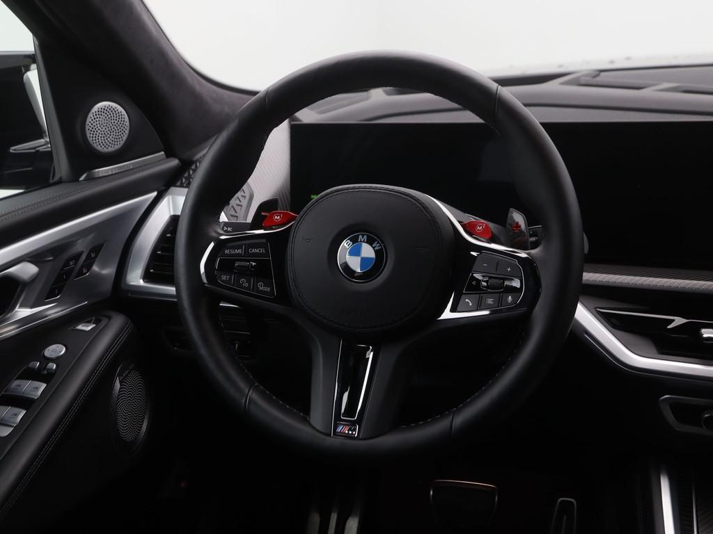 BMW XM PHEV 30 kWh XPEL Stealth (bj 2023, automaat), Auto's, BMW, Gebruikt, 4395 cc, Overige brandstoffen, Zwart