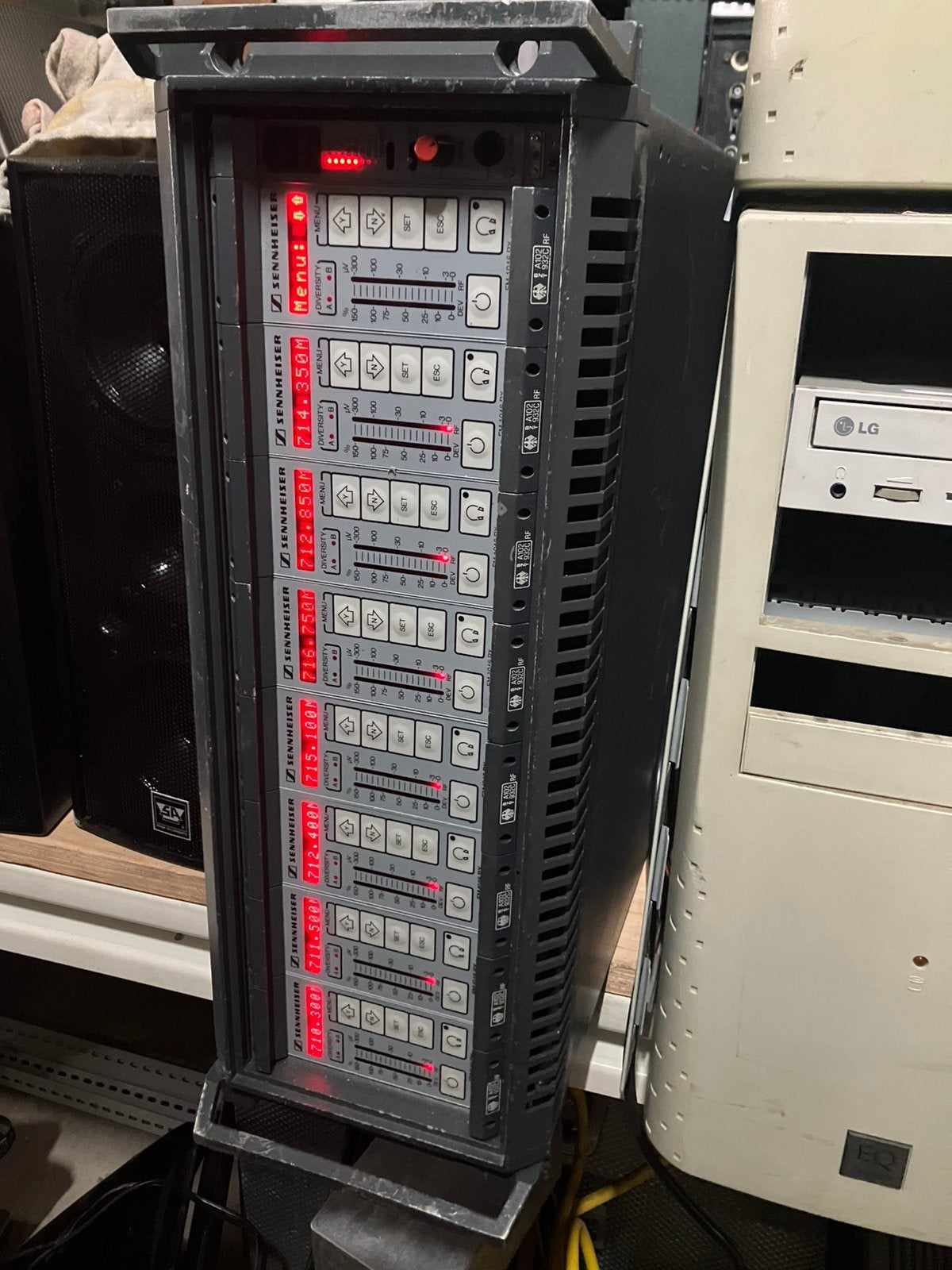 Sennheiser 8x em1046rx in rack ,700 mhz, Muziek en Instrumenten, Microfoons, Gebruikt, Duitsland, Overige typen, Ophalen of Verzenden