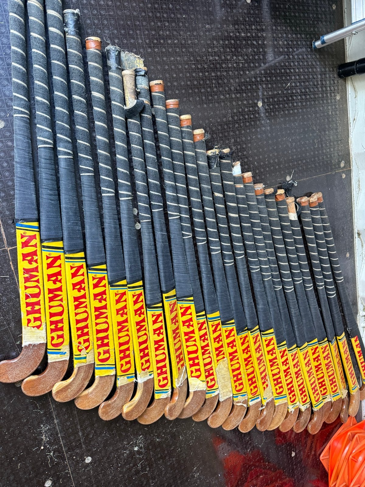 23 Ghuman Hockeysticks - Gebruikt, Ophalen of Verzenden, Gebruikt, Stick