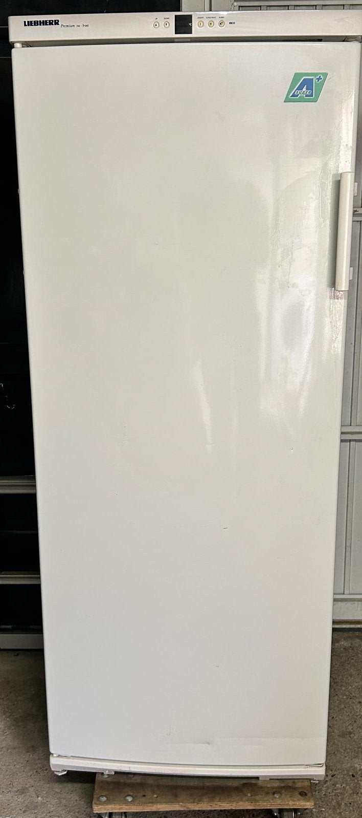 Liebherr vrieskast premium- no frost, Gebruikt, 160 cm of meer, Energieklasse A of zuiniger, Ophalen