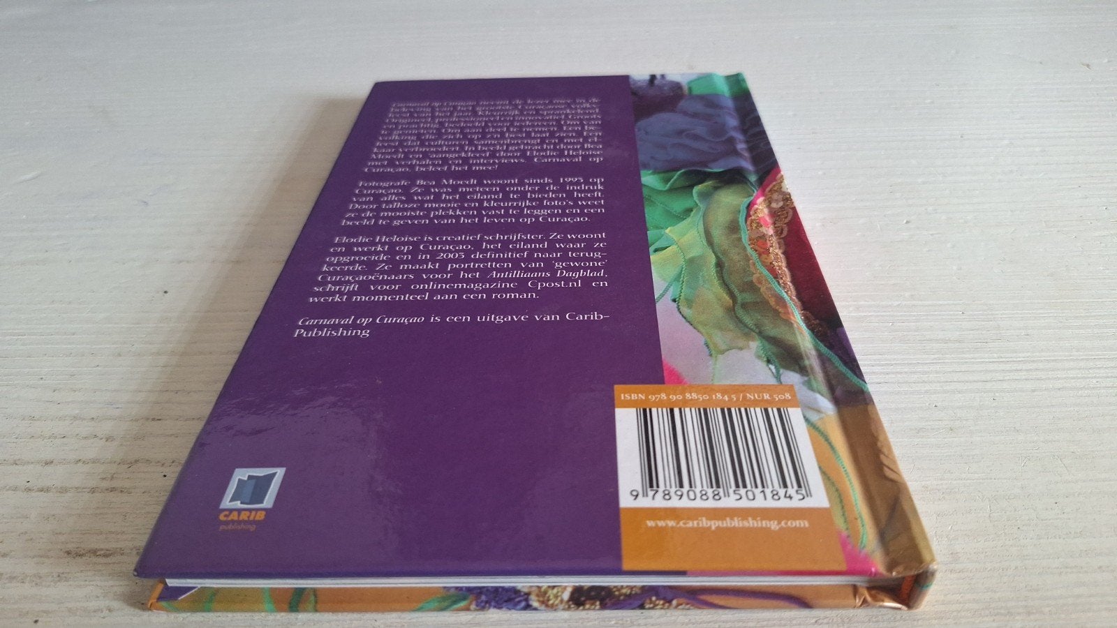 Carnaval op Curaçao - Boek over Caribische cultuur, Ophalen of Verzenden, Zo goed als nieuw, Elodie Heloise, Bea Moedt, Wereld overig