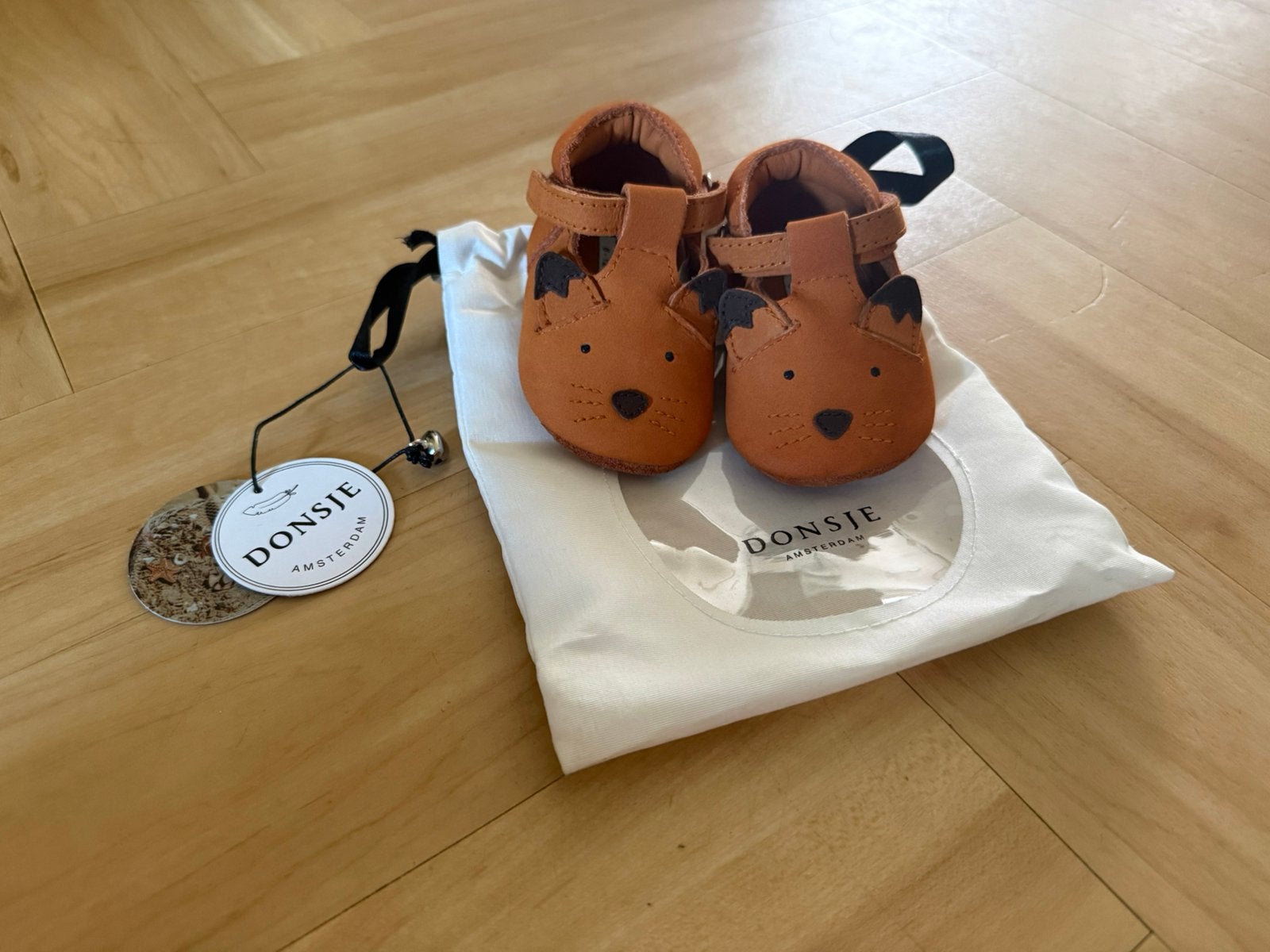 Nieuwe 6-12 mnd Donsje Fox schoentjes Maple Nubuck, Kinderen en Baby's, Babykleding | Schoentjes en Sokjes, Ophalen of Verzenden