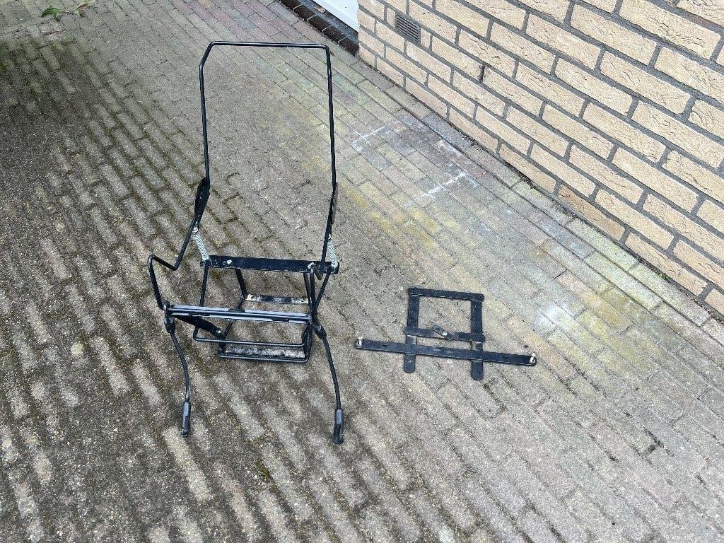 Steco Baby Mee maxi cosi houder bakfiets, Fietsen en Brommers, Achterzitje, Gebruikt, Steco, Ophalen