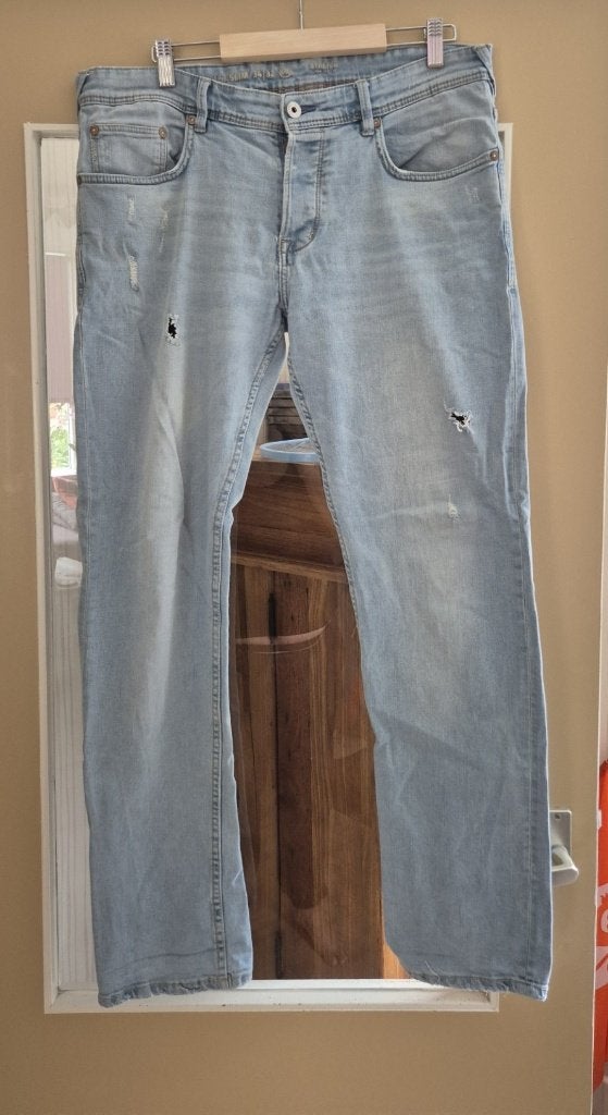 Dames Spijkerbroek, lichtblauw, Kleding | Dames, Blauw, Ophalen of Verzenden, Zo goed als nieuw, W33 - W36 (confectie 42/44)