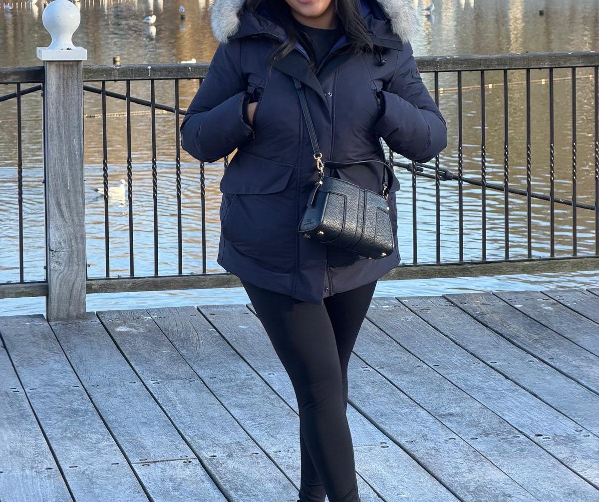 Peuterey winterjas navy blauw, Kleding | Dames, Jassen | Winter, Ophalen, Zo goed als nieuw, Maat 46/48 (XL) of groter, Blauw