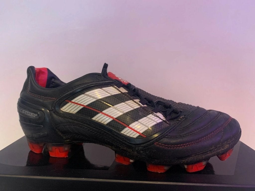 adidas voetbalschoenen maat 42.5, Gebruikt, Maat XS of kleiner, Schoenen, Ophalen of Verzenden