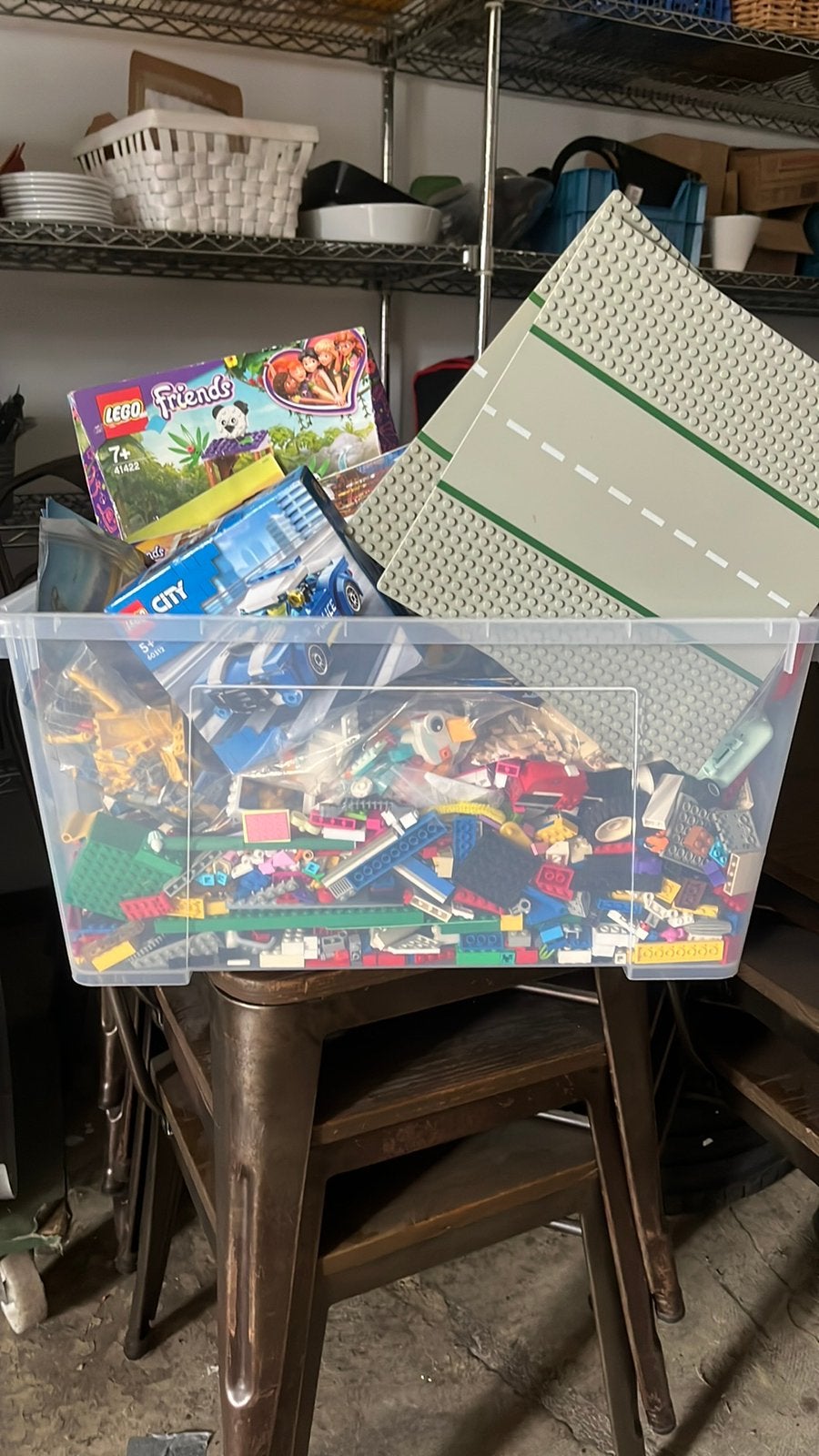Lego gemengde bak goed gevuld, Kinderen en Baby's, Speelgoed | Duplo en Lego, Ophalen of Verzenden, Zo goed als nieuw