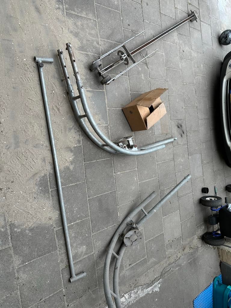 Draaibrug auto - Handige hulp bij autowerkzaamheden, Ophalen, Gebruikt