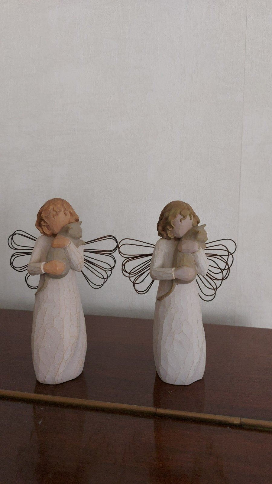 Willow Tree Beeldjes met Kat, 5 euro per stuk., Beige, Ophalen of Verzenden, Steen/keramiek, Landelijk