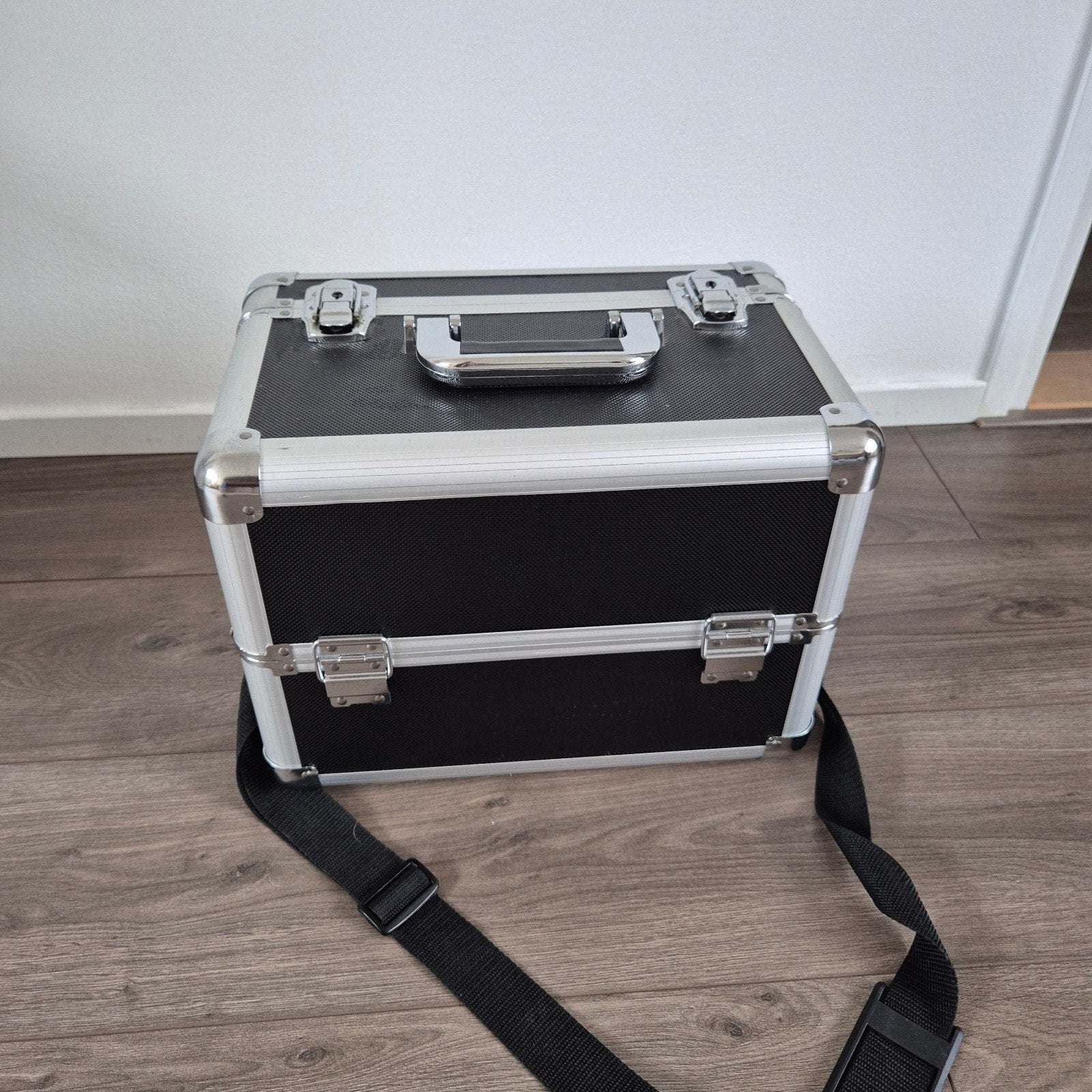 Professionele Koffer voor Pedicure, Nagelstylist, Kapster, Sieraden, Tassen en Uiterlijk, Beautycases, Ophalen, Gebruikt, Zwart