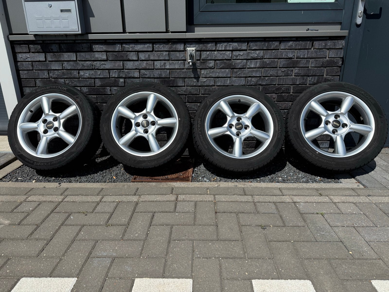 Mini Cooper Winterbanden - 195/55R16 Hankook 4x100, Auto-onderdelen, Banden en Velgen, Ophalen, Gebruikt, 16 inch, Banden en Velgen