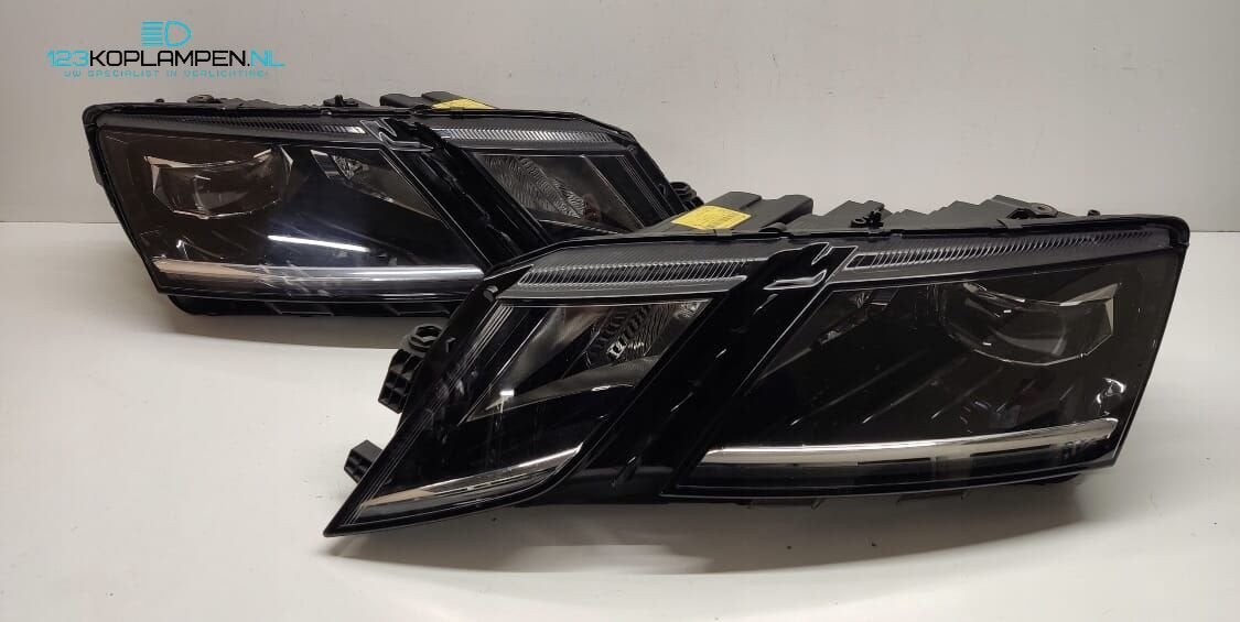 Skoda Octavia 3 5E Facelift Full Led Koplamp links rechts, Auto-onderdelen, Verlichting, Gebruikt, -, -, Ophalen of Verzenden