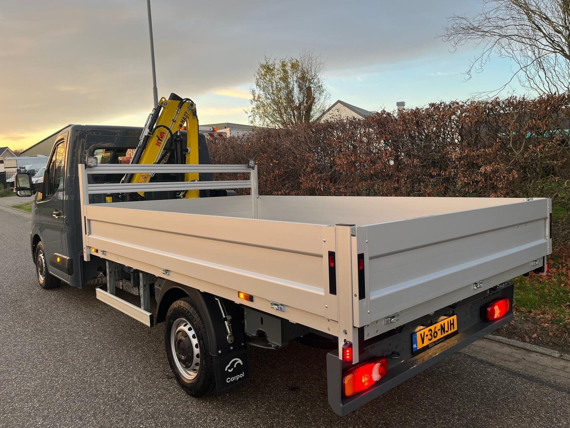 Renault MASTER T35 2.0 dCi 170 LAADKRAAN HYVA HA27 E2 , open, Voorwielaandrijving, Stof, 4 cilinders, 2565 kg