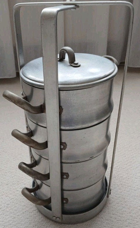 vintage tiffin box Indonesie pan rantang 4 Lagen, Ophalen of Verzenden