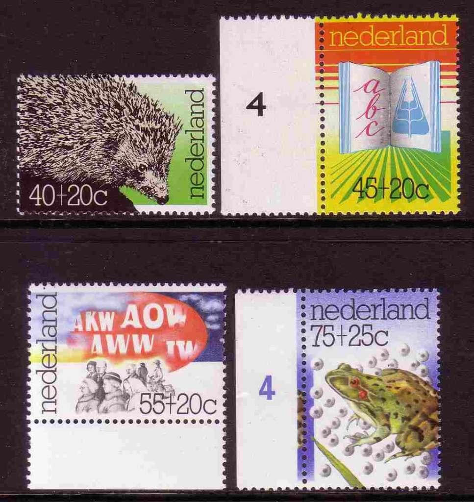 Nederland 1976 1085/1088 Zomer, Egel Kikker AOW, Postfris, Ophalen of Verzenden, Na 1940, Postfris